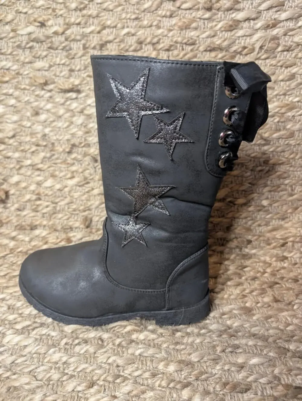 Nicole Miller Girls Leather Black Boots Bow Tie Back Metallic Rockstar Size 13